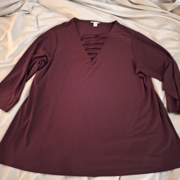 Cato Women's Burgandy Cut Out Tunic Blouse - Picture 3 of 7
